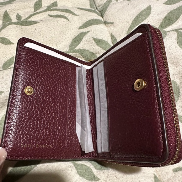 Tory Burch Britten mini NWT - Picture 2 of 3